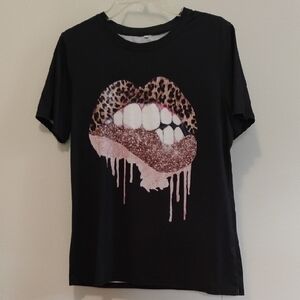 Black T-Shirt with Glitter Lips Graphic